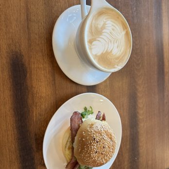 Venture Coffee - Vanilla latte, breakfast sandwich - Coffee & Tea Near Me - Seattle, Washington