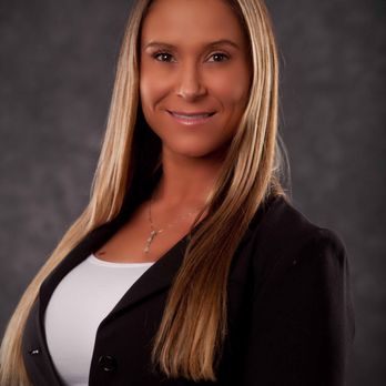 Carrie Thompson -RE/MAX PLATINUM - Real Estate Agents Near Me - Fenton, Michigan Carrie Thompson -RE/MAX PLATINUM - Real Estate Agents Near Me - Fenton, Michigan