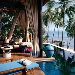Aventina Romance Travel