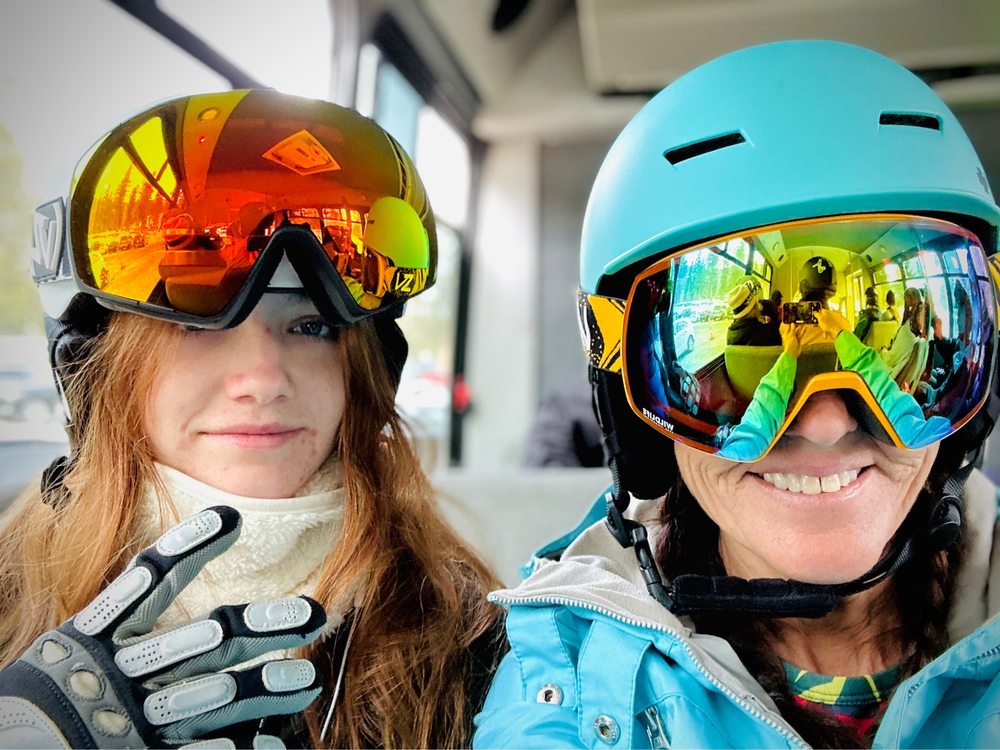 POWDER AND SUN Updated August 2024 68 Photos & 134 Reviews 4555 S