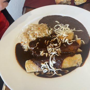 Alondra's Cuisine - Enchiladas - Italian Near Me - Garland, Texas Alondra's Cuisine - Enchiladas - Italian Near Me - Garland, Texas