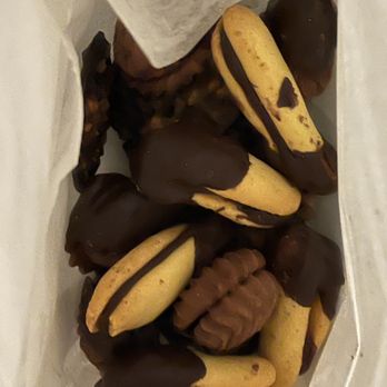 Andre's Hungarian - Cookies - Bakeries Near Me - Forest Hills, New York
