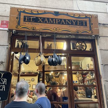 El Xampanyet - Tapas Bars Near Me - Barcelona, B