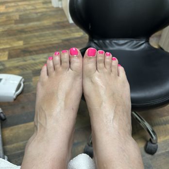 The Looks Lab - Pretty in pink - Tattoo Near Me - Norco, California The Looks Lab - Pretty in pink - Tattoo Near Me - Norco, California