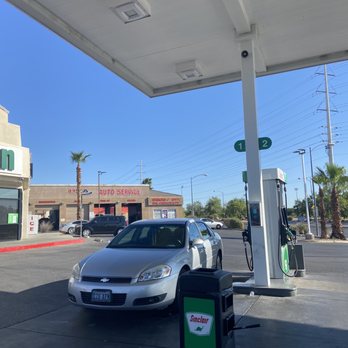 Sinclair - a silver car at a gas station - Gas Stations Near Me - Las Vegas, Nevada Sinclair - a silver car at a gas station - Gas Stations Near Me - Las Vegas, Nevada