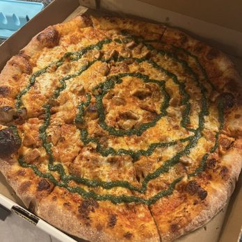 Mano’s Pizzeria - 18" The Manopella - Pizza Near Me - Ridgewood, New York