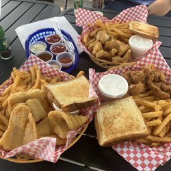 Dam Fish Shack - Catfish basket, gator basket, and walleye basket