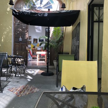 Café Crème - Patio - French Near Me - Mérida, YUC