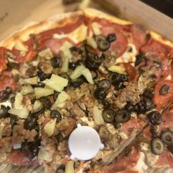 Napoli Pizzeria Vacaville - Combo with half pineapple