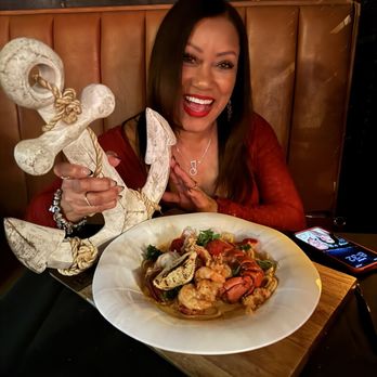 Deluxe Fun Dining - Main course - Bars Near Me - Charlotte, North Carolina