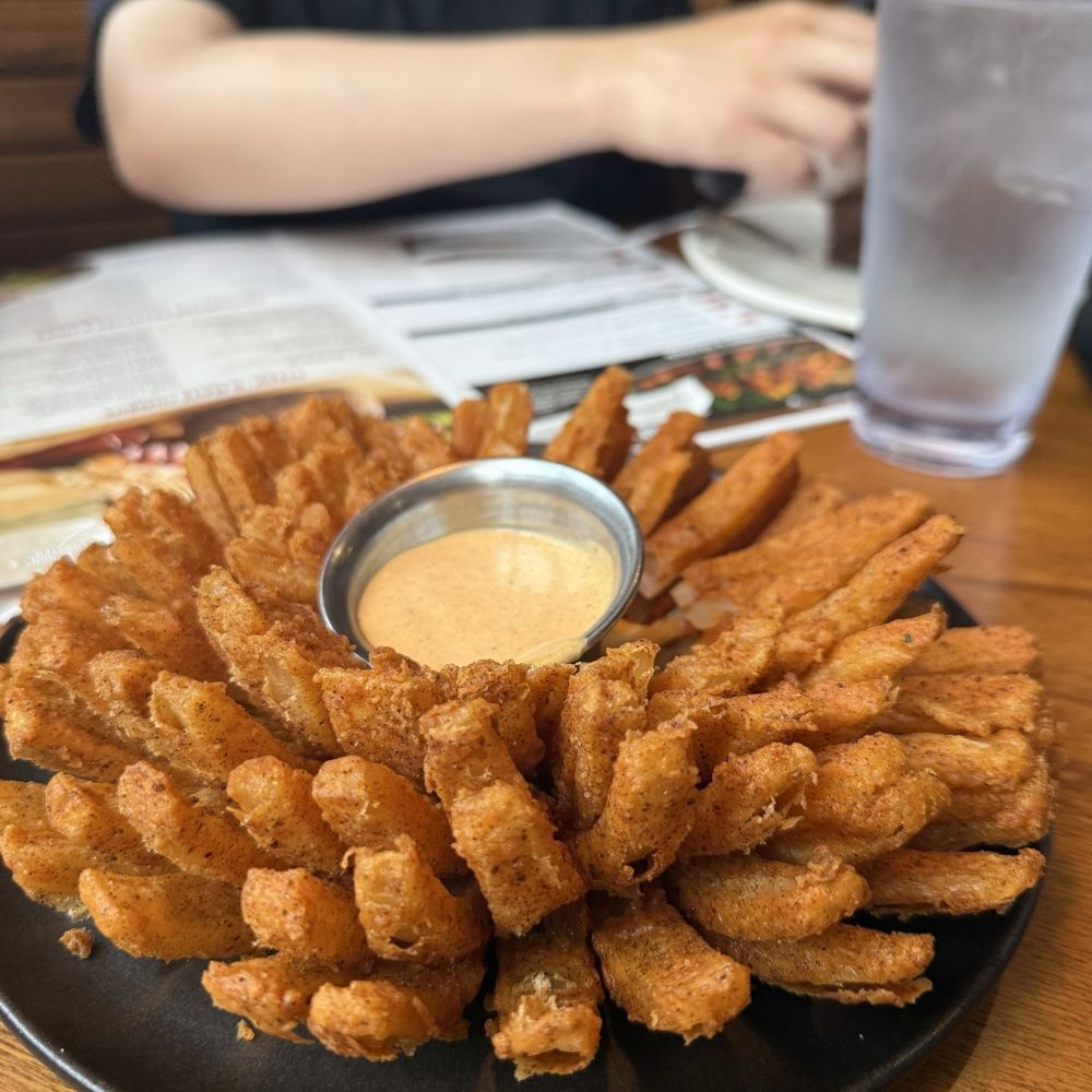 Outback Steakhouse - Bloomin' Onion (IG@confession.of.a.foodie) - Steakhouses Near Me - Daly City, California Outback Steakhouse - Bloomin' Onion (IG@confession.of.a.foodie) - Steakhouses Near Me - Daly City, California