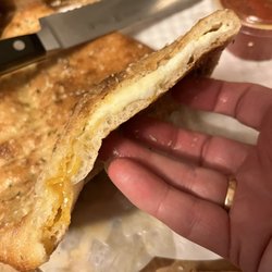 Joe's New York Pizza - Where's the filling???