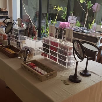 SleekShop - Cosmetics & Beauty Supply Near Me - Tustin, California SleekShop - Cosmetics & Beauty Supply Near Me - Tustin, California