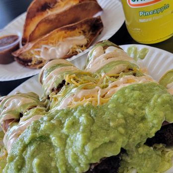 El Jefe Mexican Grill - Potato Toacos, Earrings and Beef Flautas - Mexican Near Me - Long Beach, California