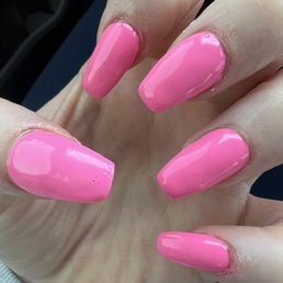 Bubbles on the polish, so much GEL POLISH on my cuticles/fingers
