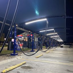 Car Wash Free Vacuums.