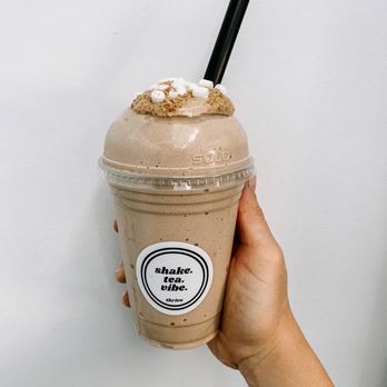 Thrive Easton - a hand holding a cup of coffee - Juice Bars & Smoothies Near Me - Williams Township, Pennsylvania Thrive Easton - a hand holding a cup of coffee - Juice Bars & Smoothies Near Me - Williams Township, Pennsylvania