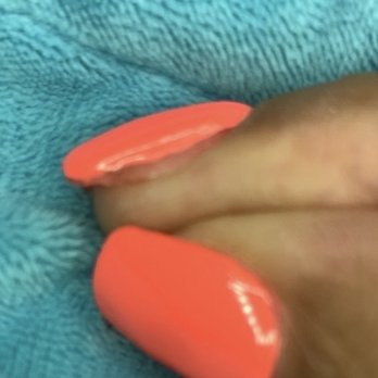 Bella Nail Spa - Poorly polished - Nail Salons Near Me - Milwaukee, Wisconsin