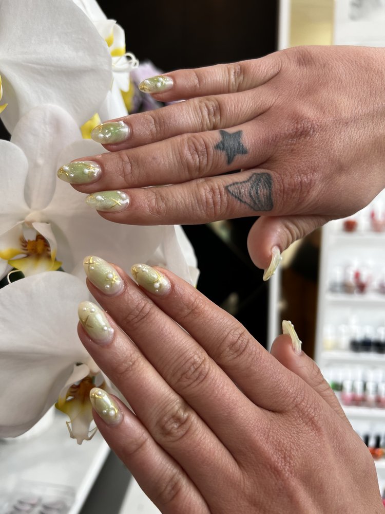 12TWELVE NAIL BAR 144 Photos & 57 Reviews 4635 Admiralty Way