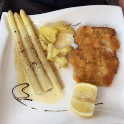 Due Fratelli - Schnitzel mit Spargel