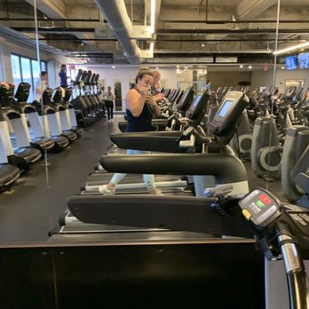 Equinox South Bay - Treadmill warm up - Gyms Near Me - Hawthorne, California Equinox South Bay - Treadmill warm up - Gyms Near Me - Hawthorne, California