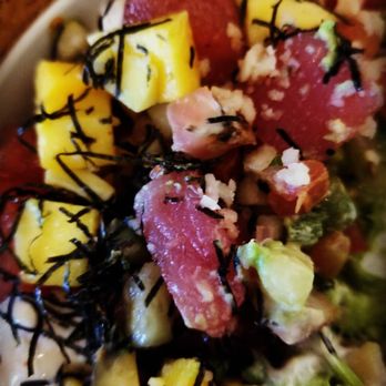 Earls Kitchen + Bar - New American Near Me - Orlando, Florida