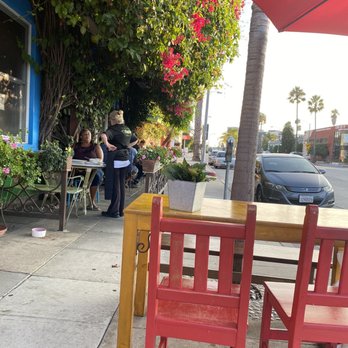 Cafe Brasil - Eating area with cool breeze and gorgeous music - Brazilian Near Me - Los Angeles, California
