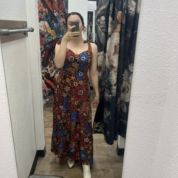 Buffalo Exchange - Cutest dress and boots for under $100! - Women's Clothing Near Me - San Diego, California Buffalo Exchange - Cutest dress and boots for under $100! - Women's Clothing Near Me - San Diego, California