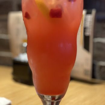 Buffalo Wild Wings - Strawberry lemonade - Sports Bars Near Me - Linden, New Jersey