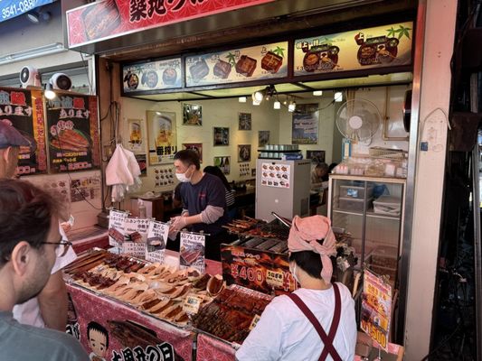 Tsukiji Outer Market by null