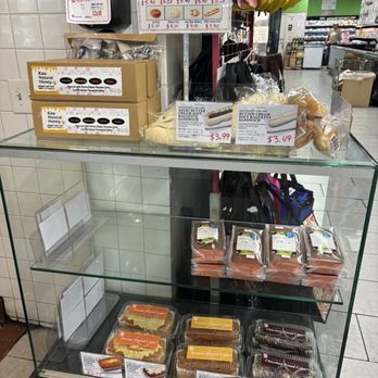 Nijiya Market - One of the baked goods shelves - Japanese Near Me - Mountain View, California