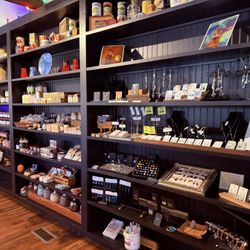 Lost River Trading Post - Candles, jewelry, trinkets