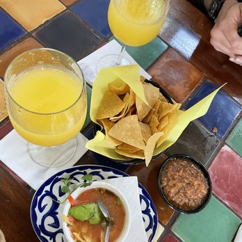 El Torito - Mimosas, HOUSE-MADE TORTILLA SOUP, CHIPS AND SALSA - Mexican Near Me - Sherman Oaks, California El Torito - Mimosas, HOUSE-MADE TORTILLA SOUP, CHIPS AND SALSA - Mexican Near Me - Sherman Oaks, California