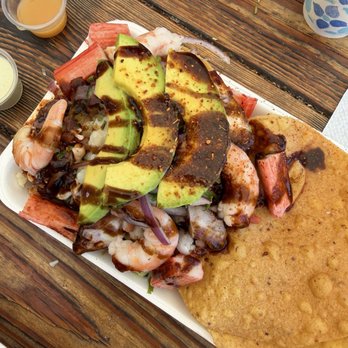 La Chalupa Mariscos - Food Trucks Near Me - San Diego, California La Chalupa Mariscos - Food Trucks Near Me - San Diego, California