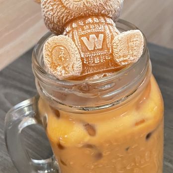 Yi Xin Cafe - Hong Kong Style Iced Milk Tea with Frozen Bear - Hong Kong Style Cafe Near Me - Honolulu, Hawaii Yi Xin Cafe - Hong Kong Style Iced Milk Tea with Frozen Bear - Hong Kong Style Cafe Near Me - Honolulu, Hawaii