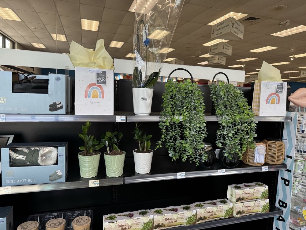 CVS PHARMACY - Updated November 2025 - 26 Photos & 25 Reviews - 8000 ...