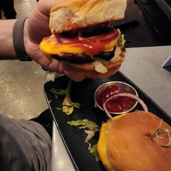 Tommy Bahama Marlin Bar - SLIDERS - Seafood Near Me - Dania Beach, Florida Tommy Bahama Marlin Bar - SLIDERS - Seafood Near Me - Dania Beach, Florida