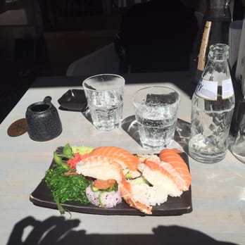 Sushi'N'Roll - Sushi Bars Near Me - Helsinki, 18