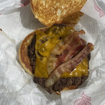 Fuddruckers - Bacon Cheeseburger - American Near Me - Miami, Florida Fuddruckers - Bacon Cheeseburger - American Near Me - Miami, Florida