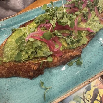 Plucky’s Cafe - Avocado toast - Cafes Near Me - Burlingame, California Plucky’s Cafe - Avocado toast - Cafes Near Me - Burlingame, California