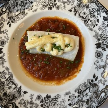 Casa Carmen Platillos - Cod loin in stewed tomatoes and veggies topped with au gratin - Spanish Near Me - Barcelona, B Casa Carmen Platillos - Cod loin in stewed tomatoes and veggies topped with au gratin - Spanish Near Me - Barcelona, B