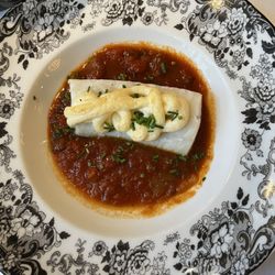 Casa Carmen Platillos - Cod loin in stewed tomatoes and veggies topped with au gratin