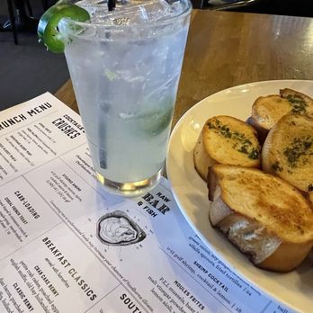 Michael's Cafe White Marsh - Jalapeño Ginger Spritz - Bars Near Me - Middle River, Maryland Michael's Cafe White Marsh - Jalapeño Ginger Spritz - Bars Near Me - Middle River, Maryland