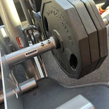 Blink Fitness - Junction - Gyms Near Me - Brooklyn, New York