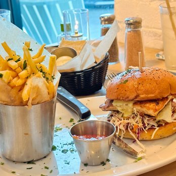 Lure Fish House - Salmon burger - Seafood Near Me - Porter Ranch, California