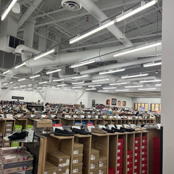 DSW Designer Shoe Warehouse - Shoe Stores Near Me - East Rutherford, New Jersey DSW Designer Shoe Warehouse - Shoe Stores Near Me - East Rutherford, New Jersey