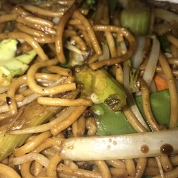 Vegetable lo mein Vegetable lo mein