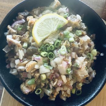 Roline's Uniquely Filipino - SISIG! - Filipino Near Me - Vacaville, California