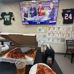 Great pizza and USA Soccer