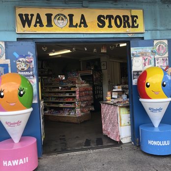 Waiola Shave Ice - Da best place for shave ice! - Ice Cream & Frozen Yogurt Near Me - Honolulu, Hawaii